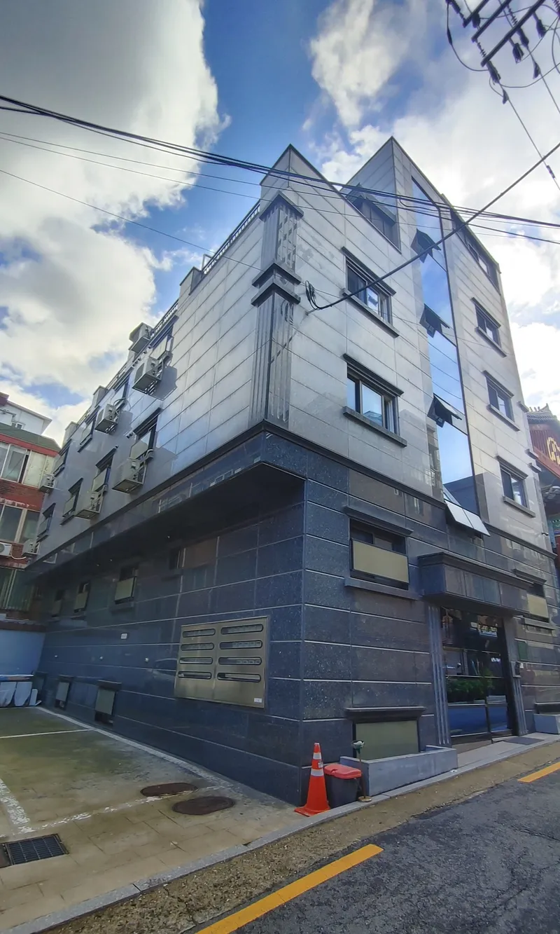 [Gwanak, Seoul] 3-minute walk from Sillim Station, 1.5-floor fully furnished one-room 8
