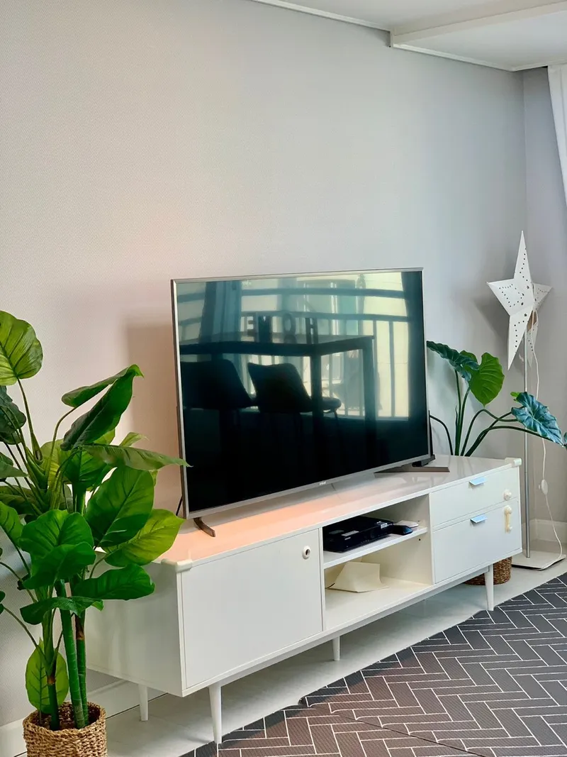 [Aewol, Jeju] Aired on Save Me Holmes Living room sea view Coastal road super close to the sea view 54