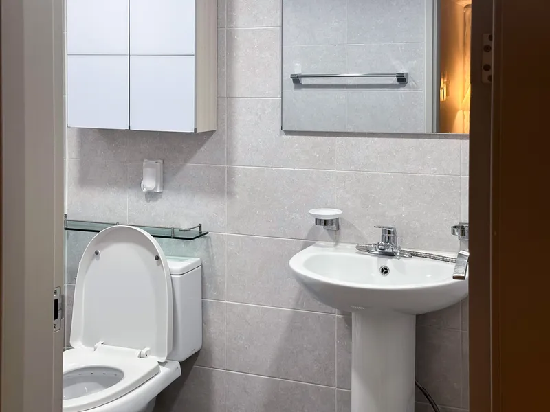 [Gangnam, Seoul] Daechi Academy Street Quiet Two-Room Cozy Accommodation - Room 102 13