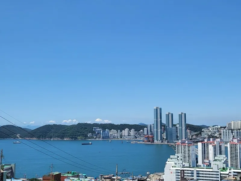 [부산 영도] 과거와현재,미래가공존하는 흰여울문화마을도보8분 35