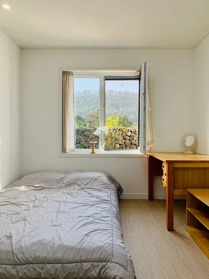 [Aewol, Jeju] Jeju's representative mountain peak front view, private jacuzzi, Insta-worthy accommodation 6