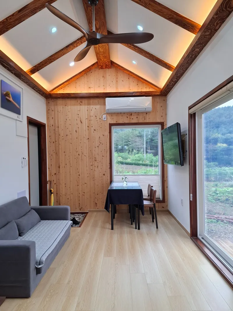 [충남 보령] 충남 보령  물빛정  산과 저수지가 보이는 1400평의 치유농장 보령 3