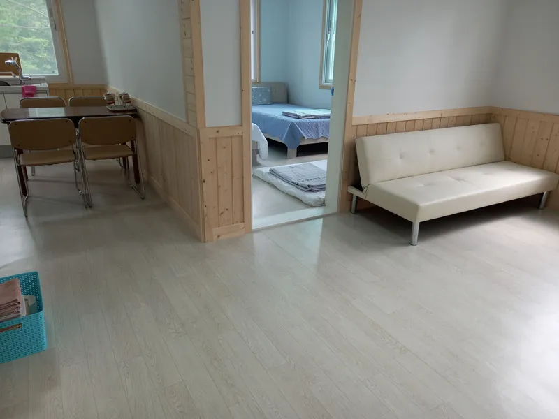 [Goseong] A villa-like house on the second floor of a mountain valley by the sea, Sopung-dong 2