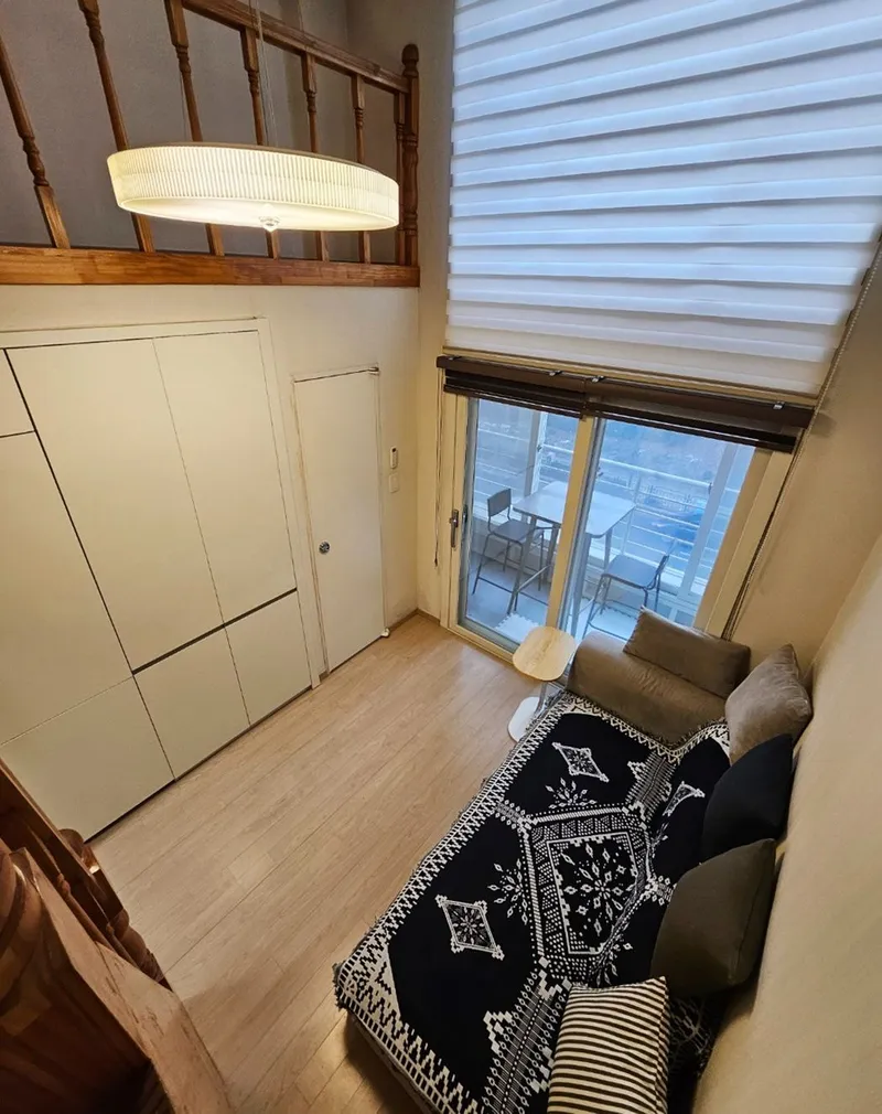 [Hwaseong] Bongdam duplex full-option officetel 2