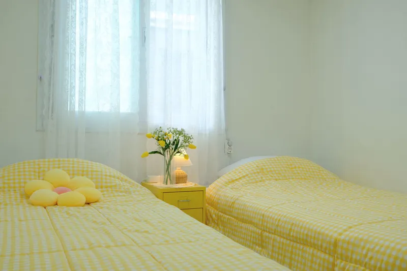 [Saha, Busan] Spacious house near Dong-A University, 4 rooms, 6 beds, 4th floor 4