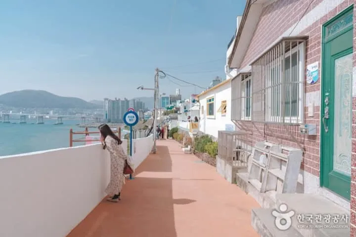 [부산 동구] 마리나G7 오션뷰 한지붕 두가족 48평 38