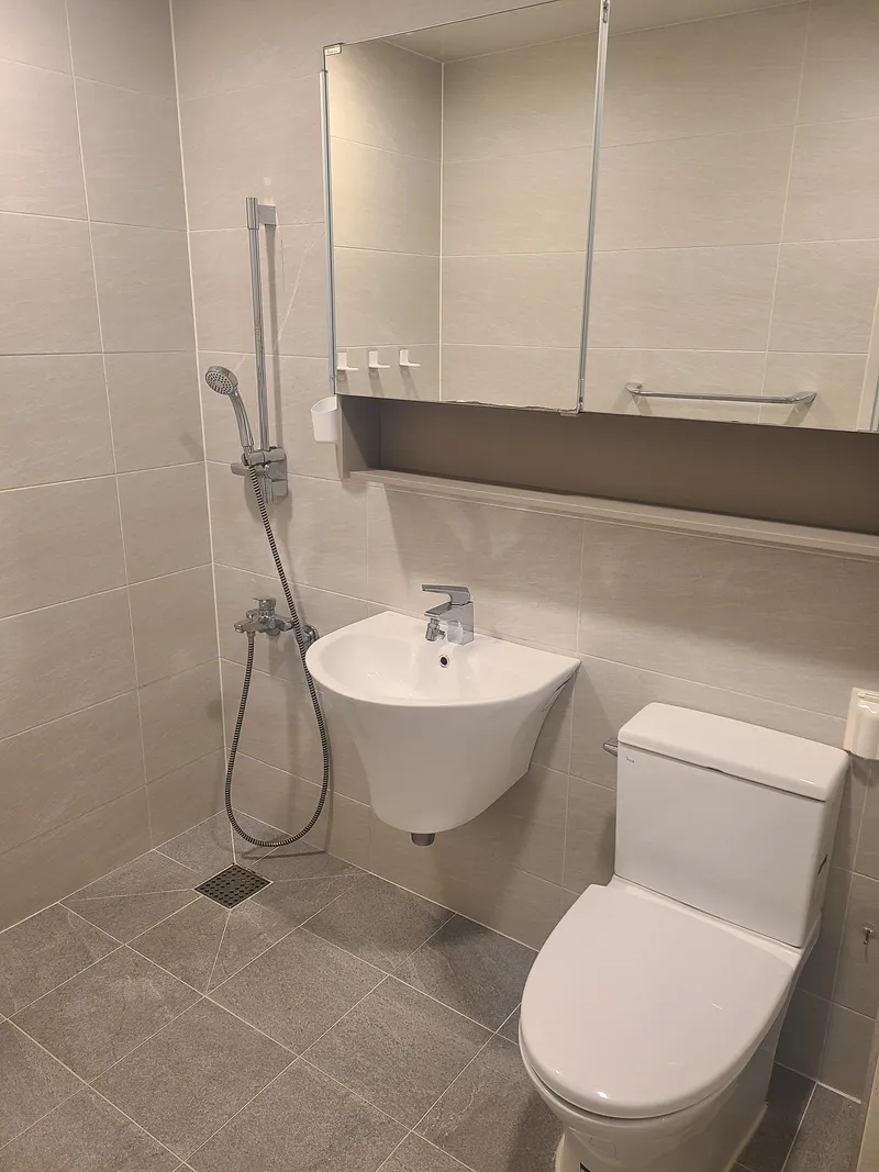 [Gunpo] (11) 1 minute walk from Gunpo Station, emotional view three-room #Geumjeong Anyang Sanbon 10