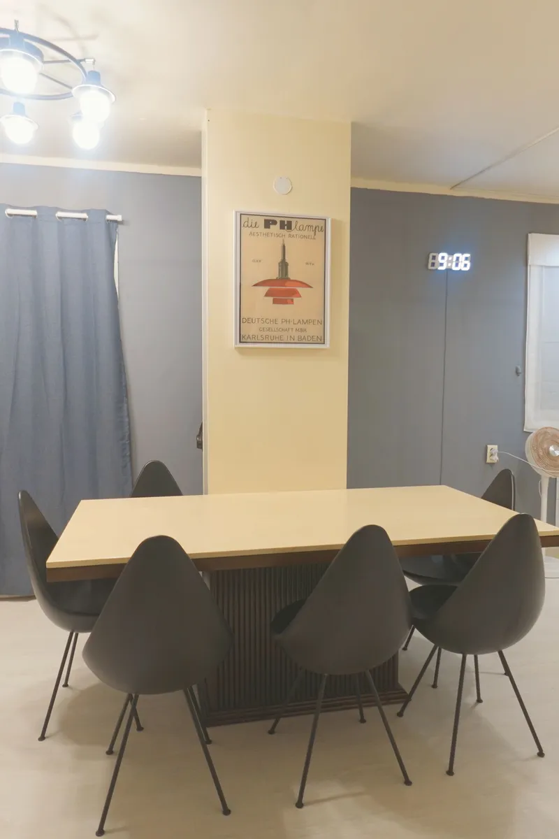 [서울 종로] 경복궁역 10분 투룸 2층 역세권 6인숙소 45