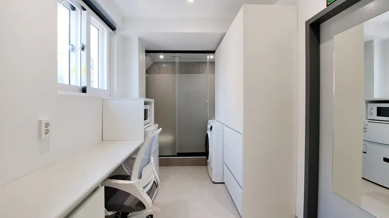 [Dongdaemun, Seoul] Kyunghee University main gate #1 min walk #Olliremodeling #Full option #208 4