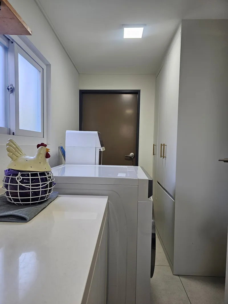 [Namwon, Seogwipo] 2-story detached house. Spacious yard. Ocean view. Jacuzzi. Three-room. BBQ. Foot volleyball. Pets 287