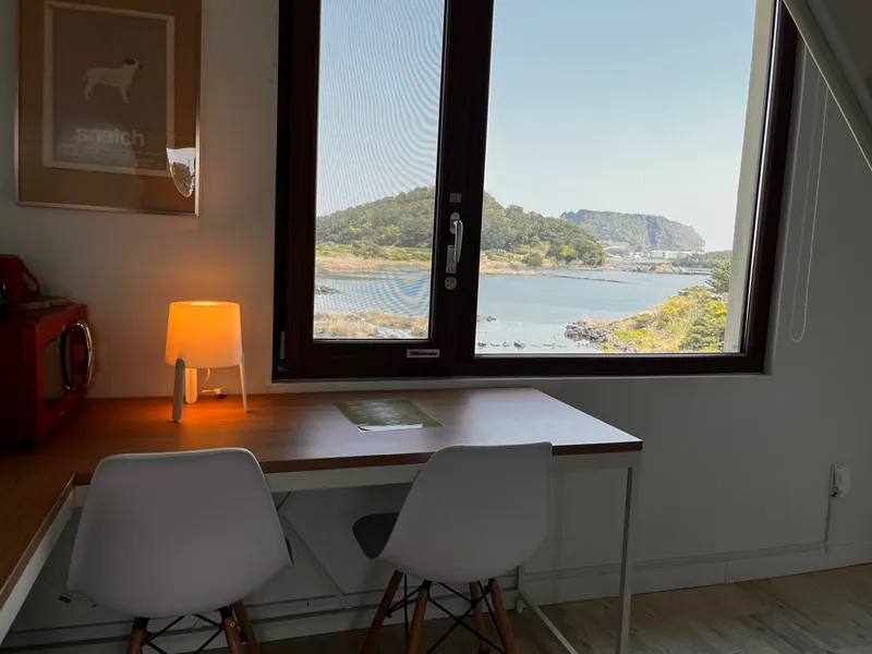 [Seongsan, Seogwipo] Seongsan Sunrise Peak View Cozy Attic Duplex #204 Bus Stop 1 Minute Vacation Available 5