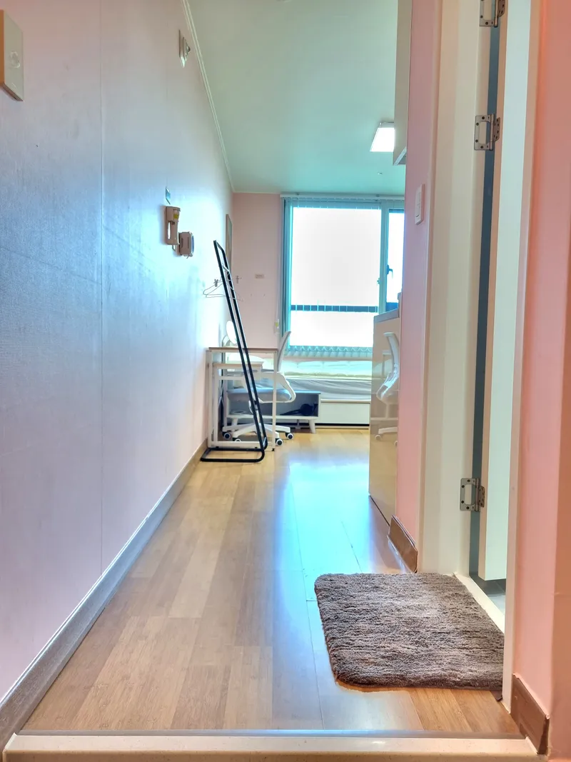 [Seo-gu, Daejeon] 5 minutes from City Hall Station, parking available, clean and cost-effective, safe for women, Dunsan-dong 4
