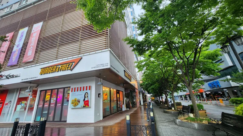 [경남 거제][경남 거제 고현]한달살기 거제 최중심,수변공원 단기임대 719 37