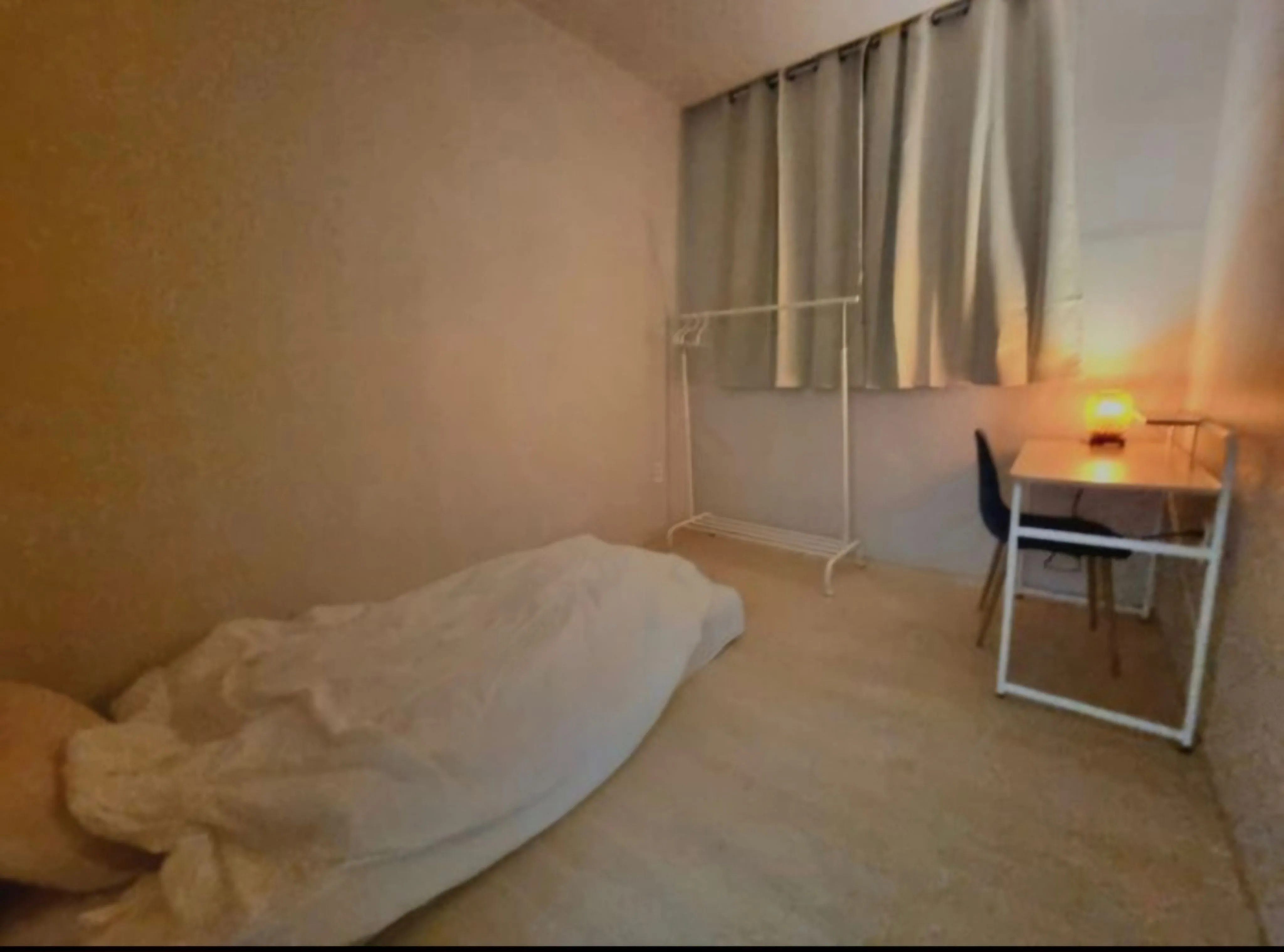 Share House in Jeju City, Jeju — 33m², sleeps 1, 1 bath