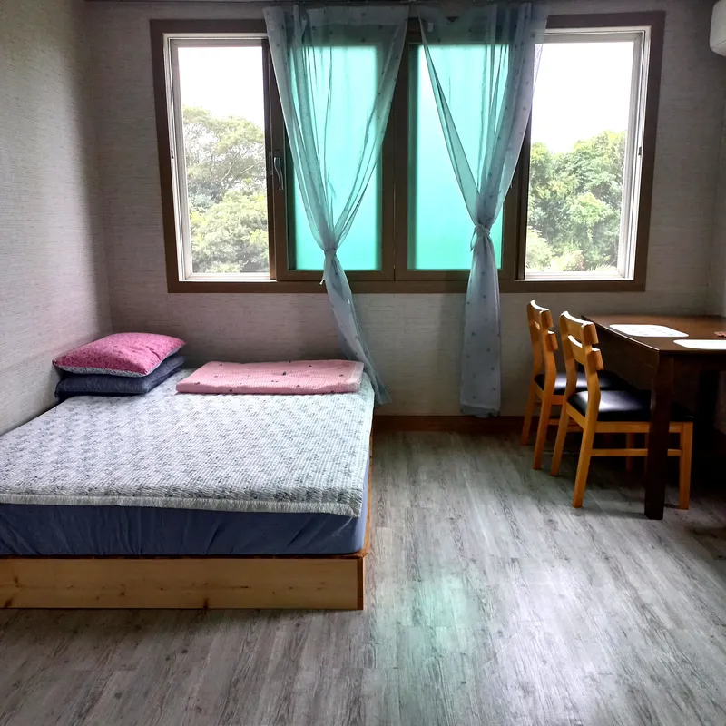 [Pyoseon, Seogwipo] A country house full of humanity in a palm tree forest by the sea, No. 202 2