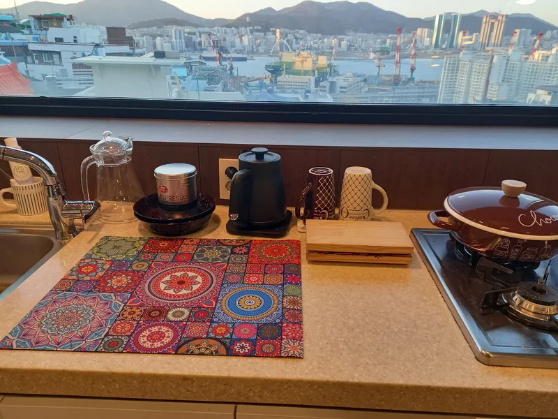 [Yeongdo, Busan] Cheonghak-dong Panoramic Ocean View Six House 5