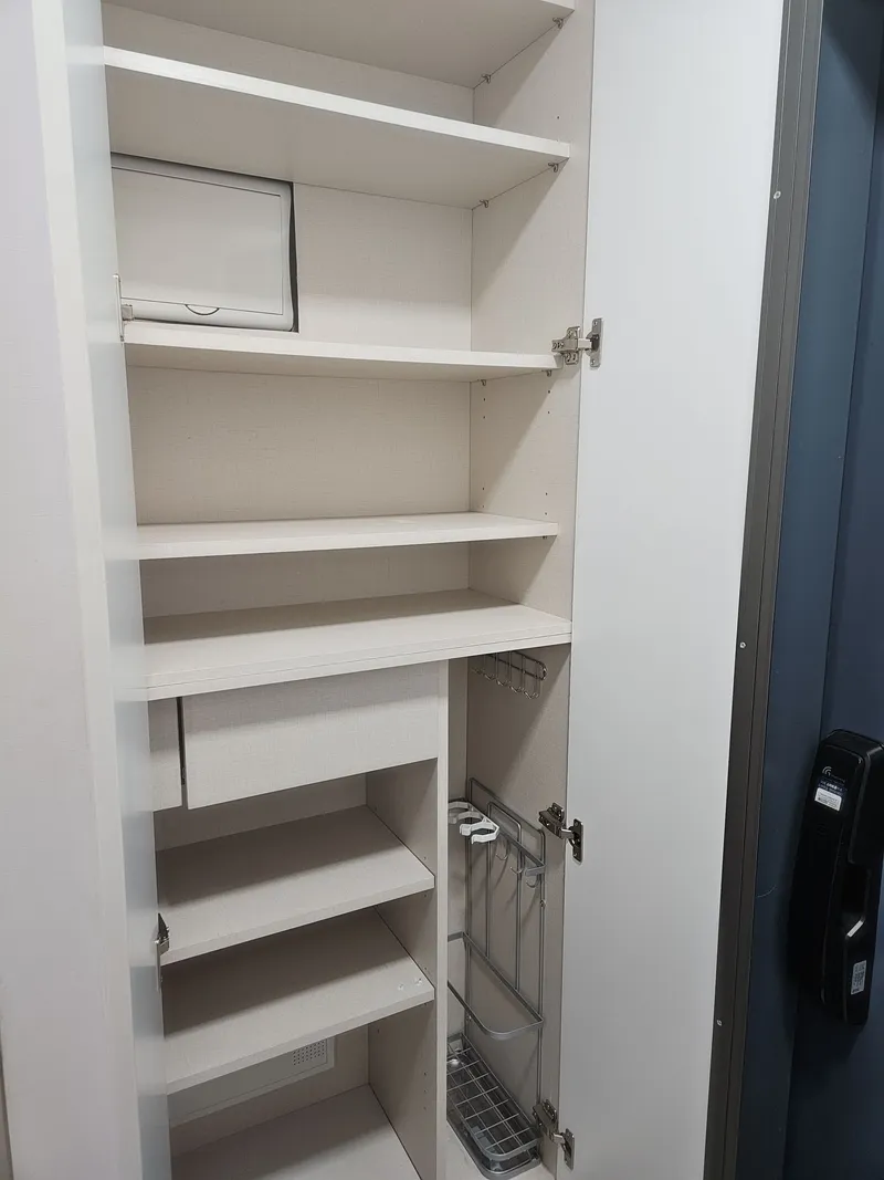 [Yeongdeungpo, Seoul] Warm atmosphere, newly built officetel 1.5 room, 6th floor 13