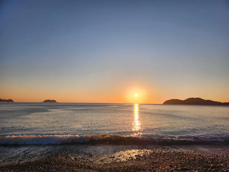[경남 거제] 학동흑진주몽돌해수욕장 도보3분이내 원룸 #파파야그린 2층 15