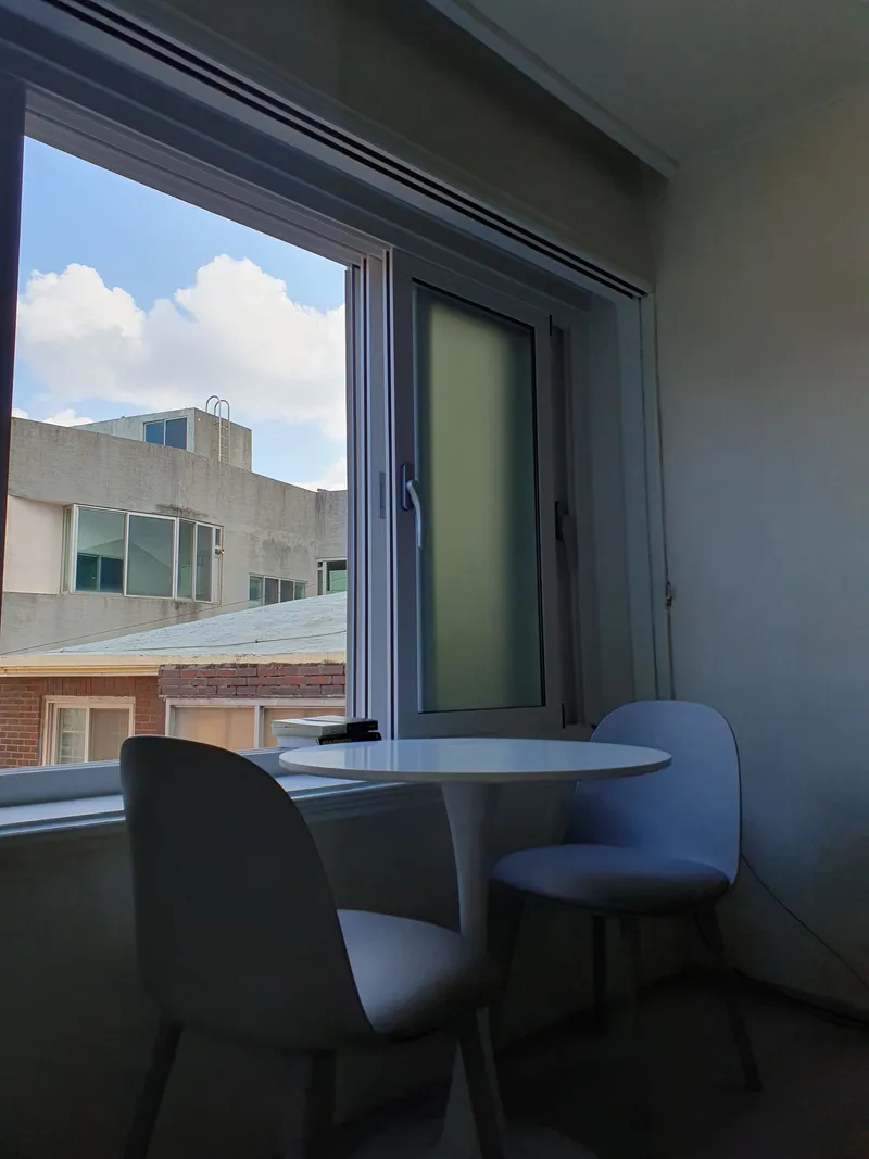 [제주 노형동] 가성비 투룸 워케이션 Q house. 신이내린위치 4