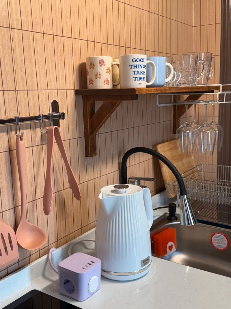 [Suwon][Suwon Paldal] 5-minute walk from Haengridan-gil, two-room emotional accommodation 23