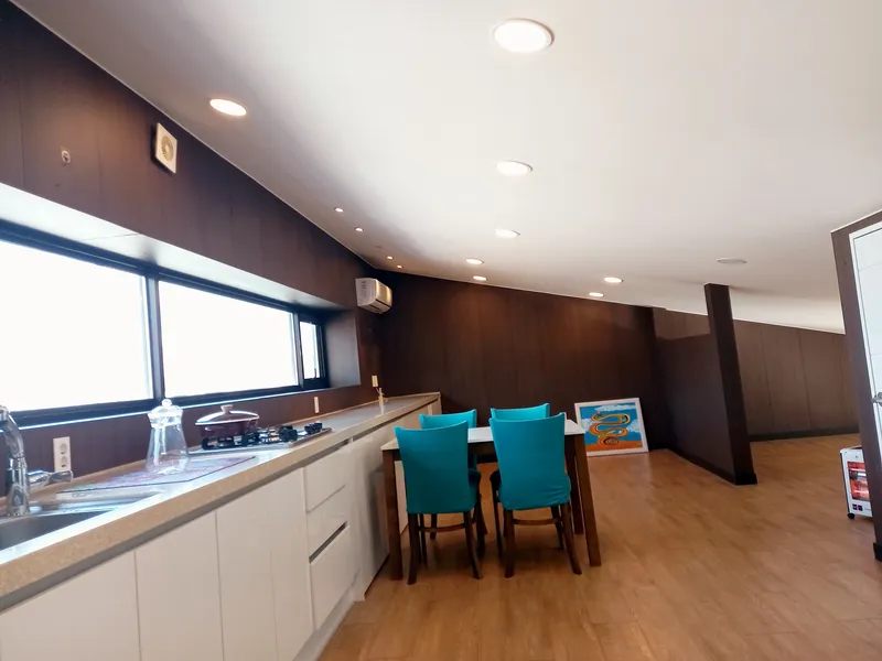 [Yeongdo, Busan] Cheonghak-dong Panoramic Ocean View Six House 2