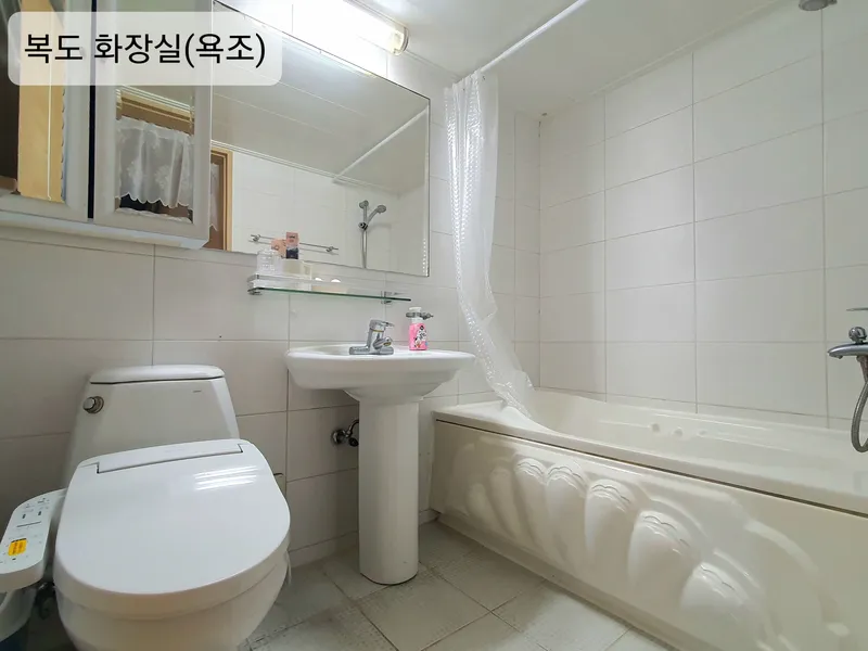 [Geoje] Spacious house of 50 pyeong/ Recommended accommodation for family travel (3 rooms + 2 bathrooms)/ With pets 9