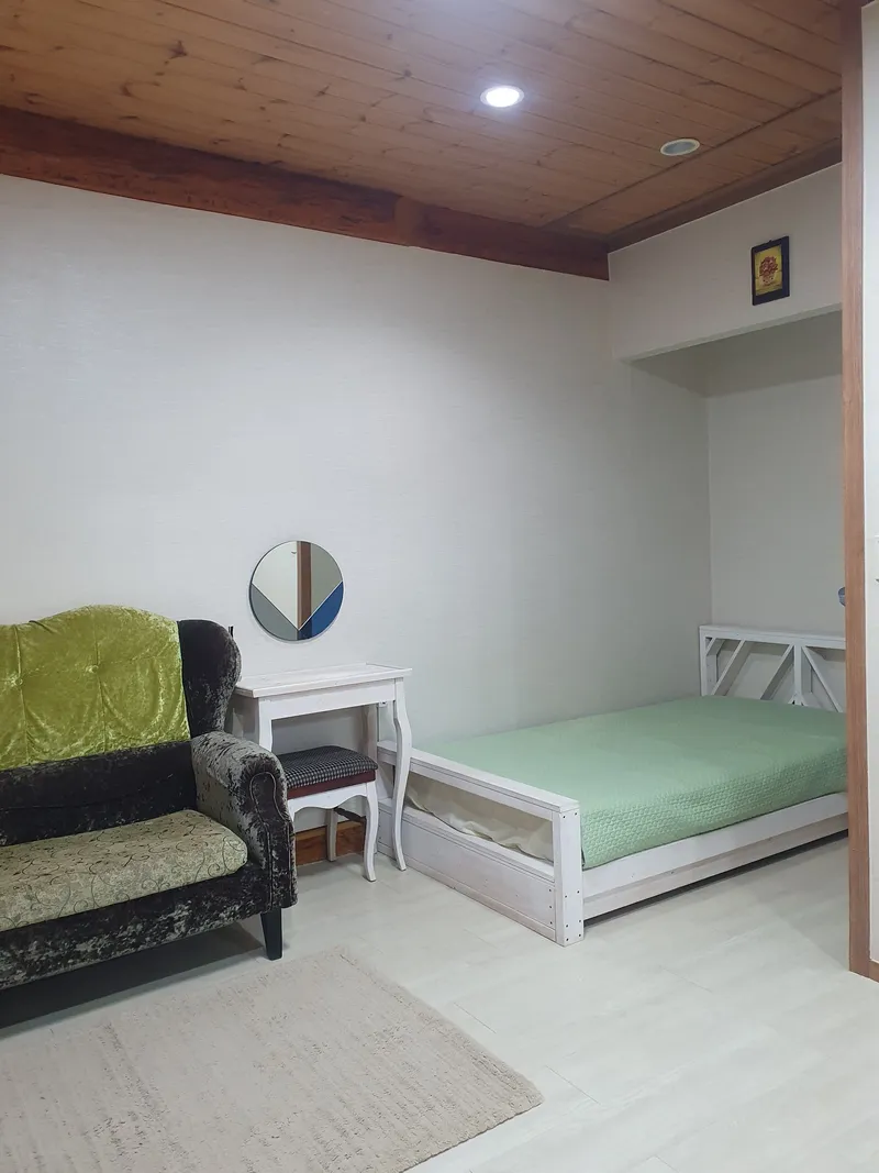 [Pyeongchang] Daisy, a special pension with a clean, independent stream and log cabin 3