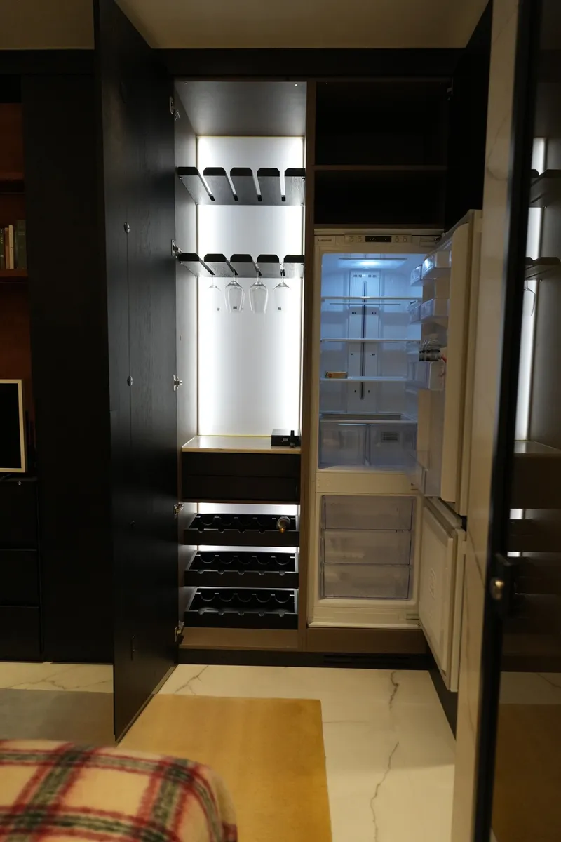 [Seocho, Seoul] #Gangnam Station High-end SLS (Business) 26