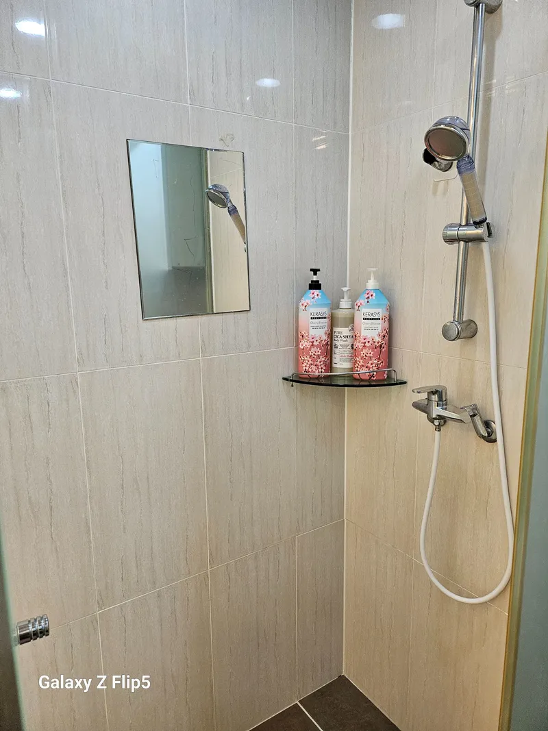[Haeundae, Busan] 1 minute from Jungdong Station 6