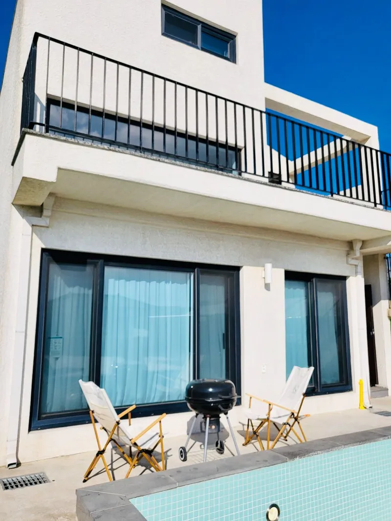 [Hangyeong, Jeju][Panpo] Super Special Price_ Panpo Port Private Duplex with Spacious Yard, Swimming Pool, and BBQ Zone 74