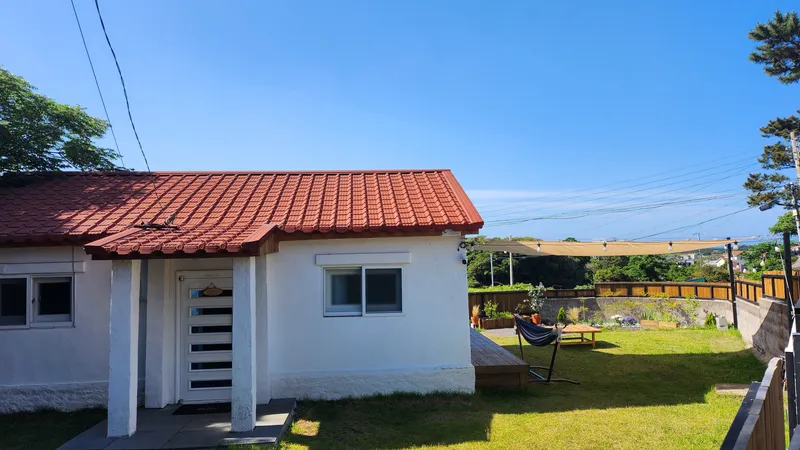 [Aewol, Jeju] Two-room with red roof yard #Independent house #Barbecue #Bulmung 33