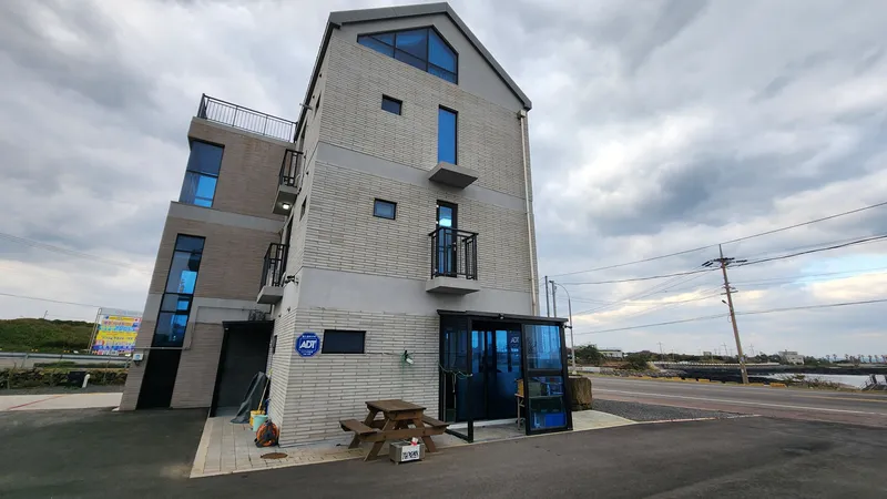 [Gujwa, Jeju] Gimnyeong Ocean View/Seafront Yard/Newly Built 2023/24-Hour Convenience Store/Separate Unit/A202 29