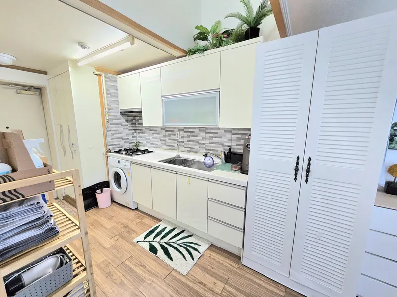 [Goyang] In front of Ilsan Lake Park / 1/16 pyeong duplex type. 3 people 19