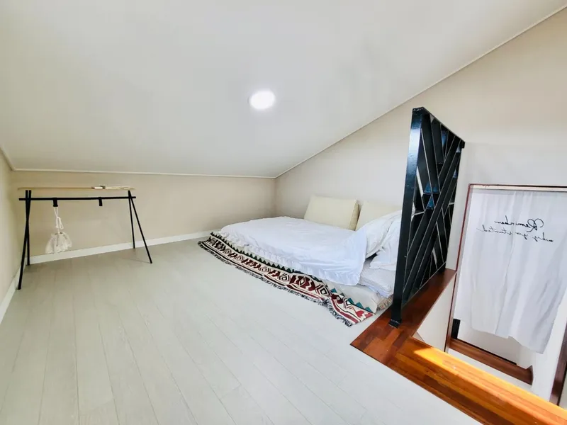 [Hangyeong, Jeju][Panpo] Super Special Price_ Panpo Port Private Duplex with Spacious Yard, Swimming Pool, and BBQ Zone 12