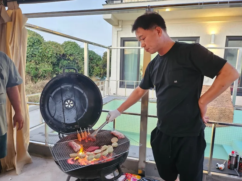 [Hangyeong, Jeju][Panpo] Super Special Price_ Panpo Port Private Duplex with Spacious Yard, Swimming Pool, and BBQ Zone 86