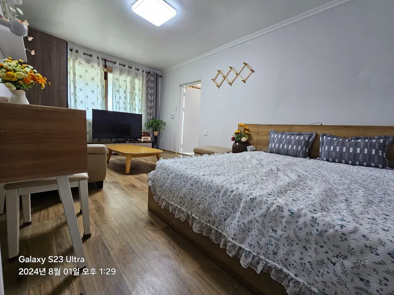 [Samcheok] #3 min walk from Maengbang Beach #Independent guesthouse #3 separate rooms #Latest interior facilities # 2