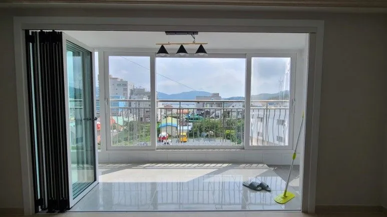 [Geoje] Jisepo Ocean View Remodeled Room 4/Best Location/Good Nearby Amenities 11