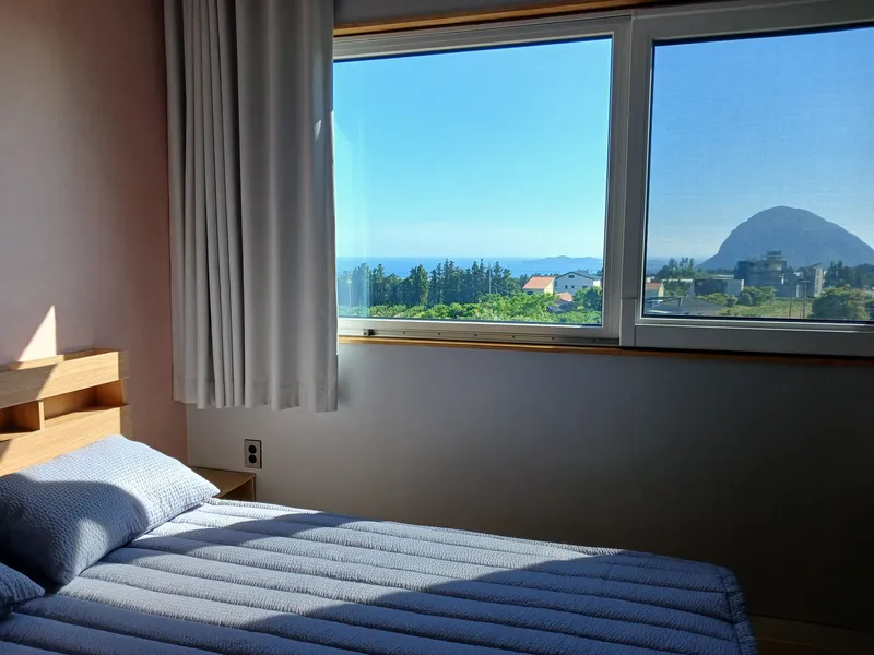 [Andeok, Seogwipo] 2nd floor of a detached house with views of Sanbangsan Mountain and the ocean 6