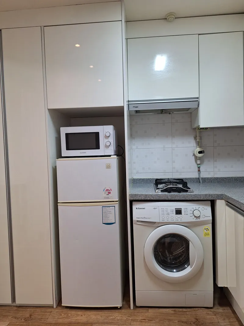 [Haeundae, Busan] Clean 1.5 room with good transportation and great night view near Haeundae 9
