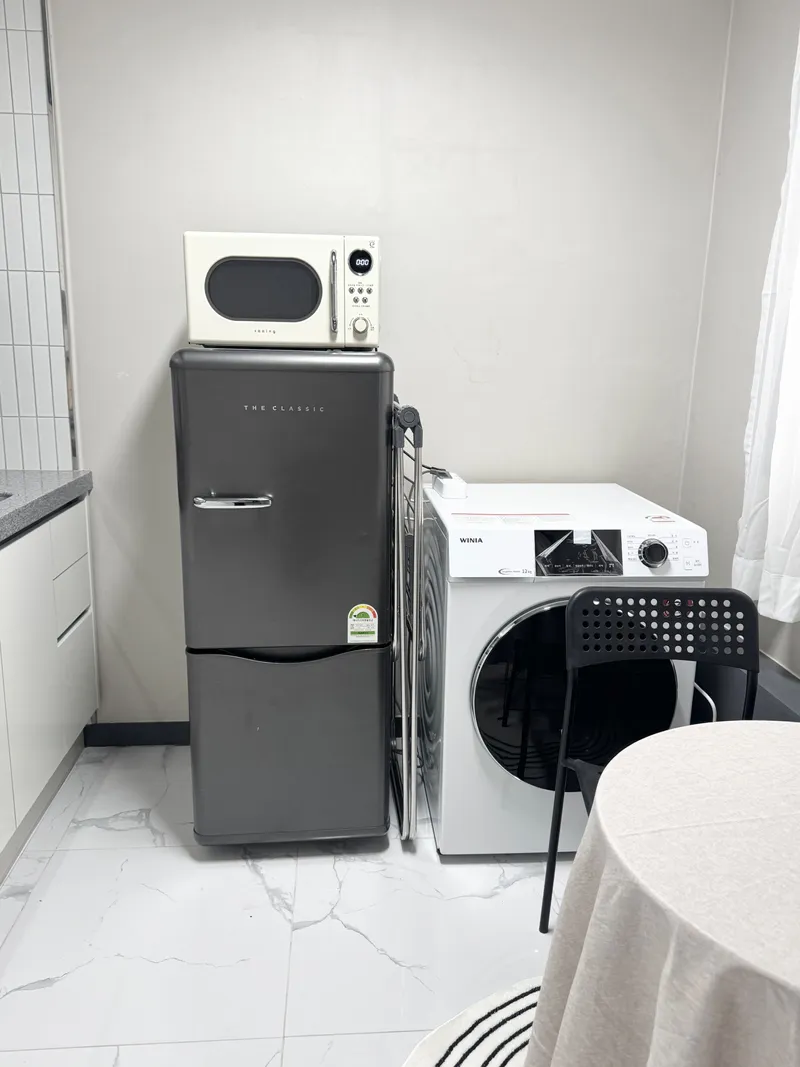 [Dongdaemun, Seoul] 5 minutes from Shinsoldong Station - Adjacent to Jongno, Euljiro, and Seongsu - 4 people 11