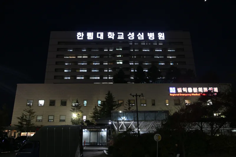 [경기 안양][경기 평촌] 평촌역 도보 3분 주방 분리형 조용하고 아늑한 오피스텔 27