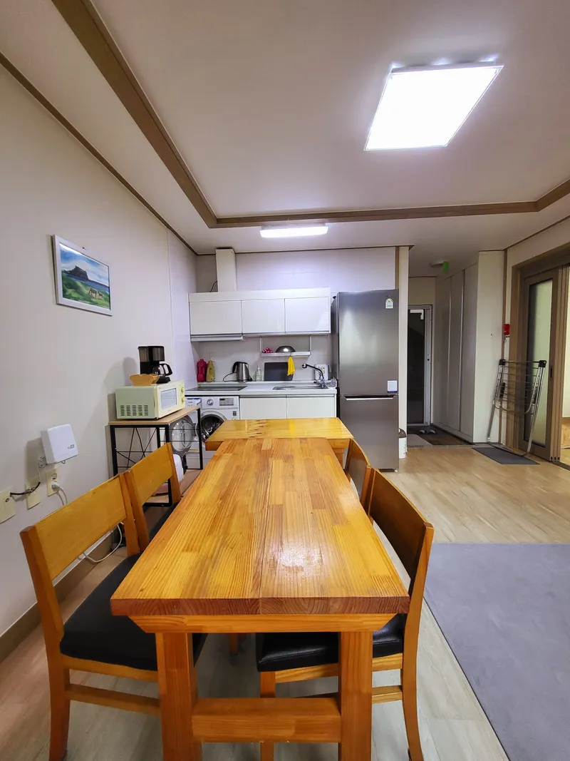 [Gujwa, Jeju] One-room stay (16 pyeong) in a quiet village with a view of the sea in Pyeongdae #102 12