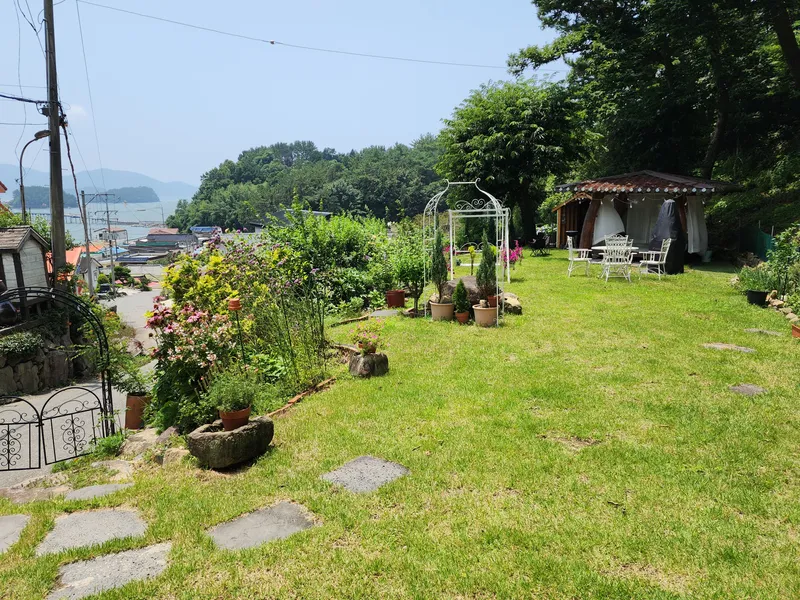 [Goseong] A two-room country house with a sense of sentimentality and a sea view 17