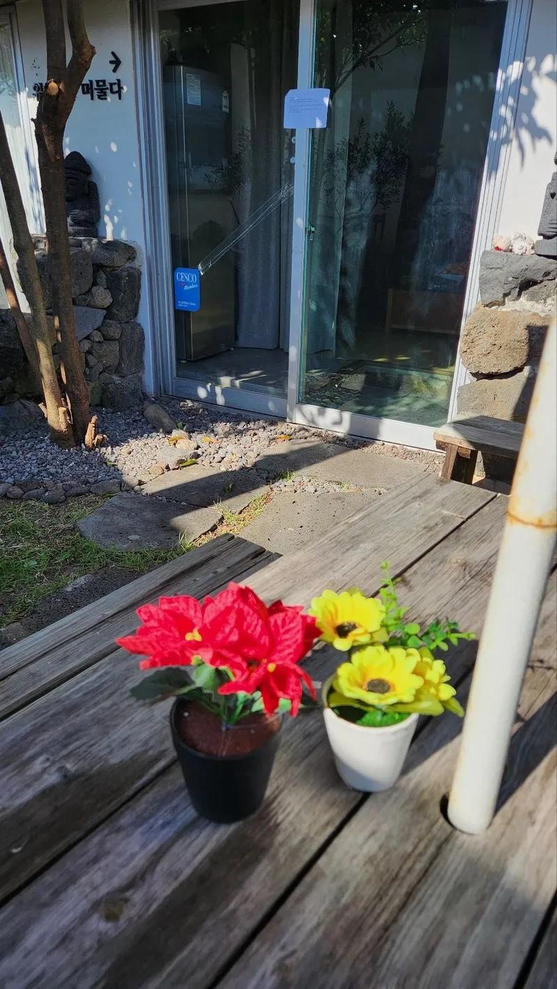 [Namwon, Seogwipo][Seogwipo Wimi] Detached Two-Room House with Yard, Old Jeju House, Tangerine Orchard 35