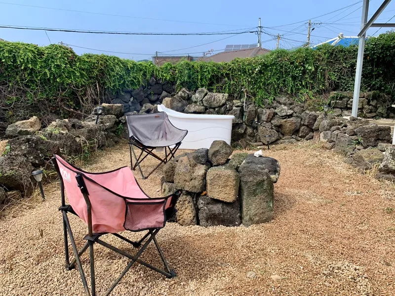 [제주 조천][북촌포구]바다거리 5초_트렌드 촌캉스 넓은마당 불멍,문어통발,낚시가능 105