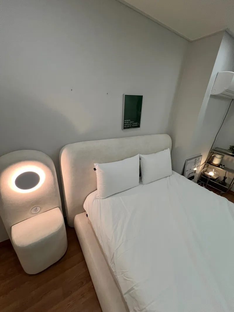[Mapo, Seoul] 3 seconds from Gongdeok Station, Emotional Stay 5