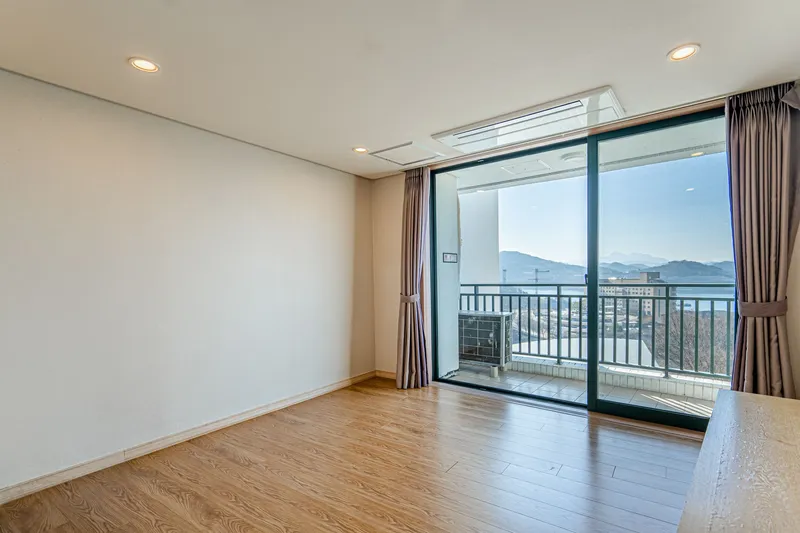 [Jecheon] Resort condo-type room A, cooking available #Inland sea #In front of Cheongpung lake 2