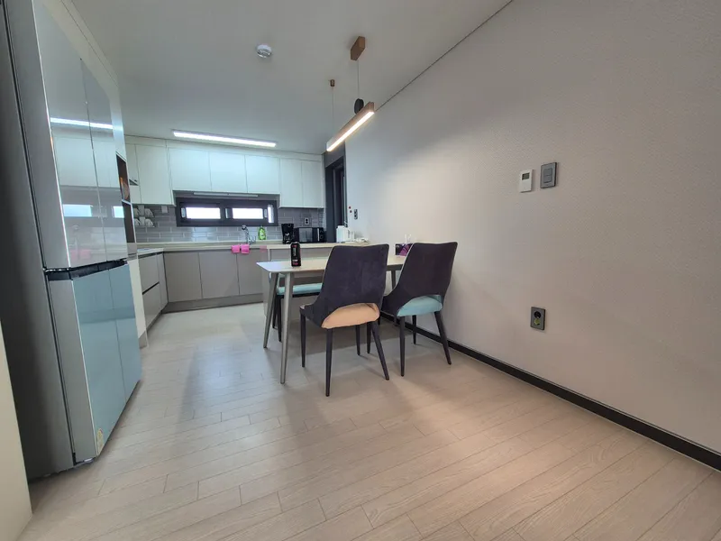 [Daejeong, Seogwipo] Sanbangsan Mountain, Dansan View Three-Room Fully-Optioned 2 12