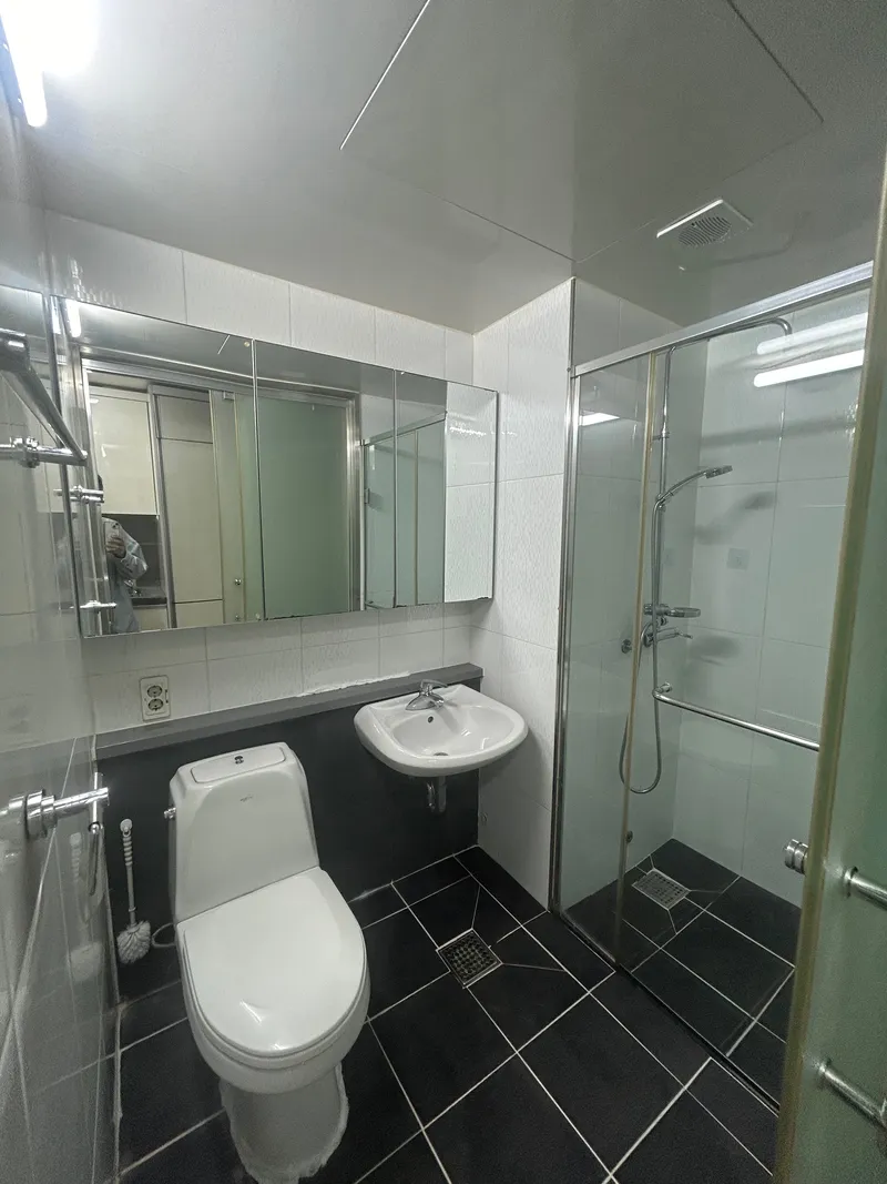 [Hwaseong] 5 minutes walk from Dongtan Hallym University Hospital, officetel right in front of Samsung Electronics 3