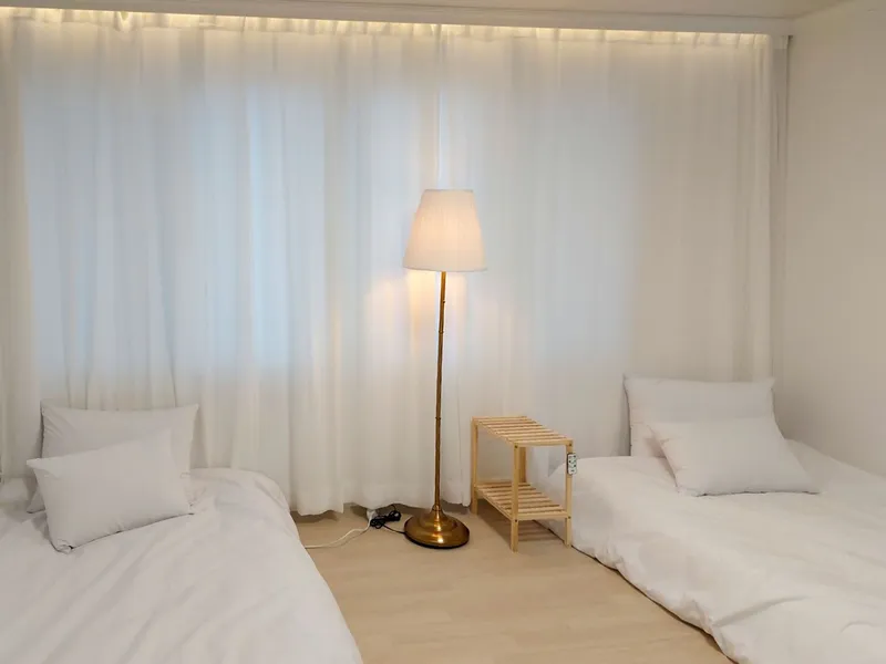 [Mokpo] Spacious 20-pyeong ocean full-option emotional interior cost-effective #emotional accommodation #clean 5